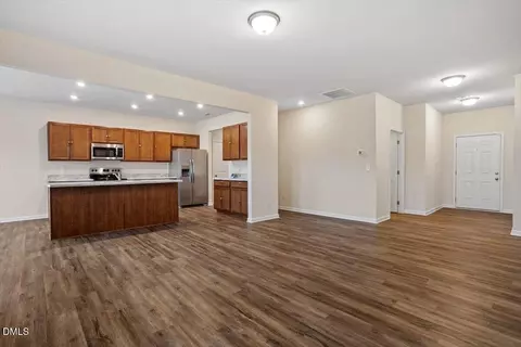 Entry Way - 142 Planters Ln, Coats, NC 27521 photo 3 of 5