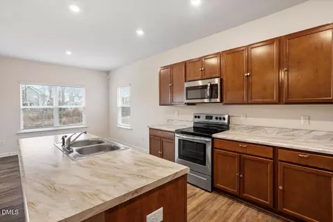 Kitchen - 142 Planters Ln, Coats, NC 27521 photo 3 of 5