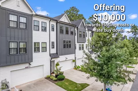 916 Waterside View Dr, Raleigh, NC 27606