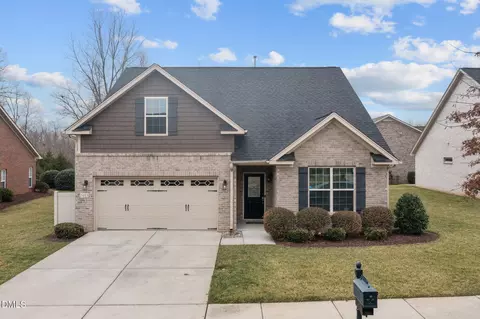 2453 Glenkirk Dr, Burlington, NC 27215