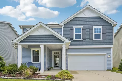 256 Summer Ranch Dr, Fuquay Varina, NC 27526