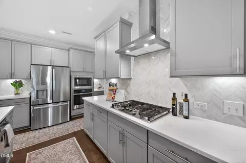 100 English Violet Ln, Raleigh, NC 27610