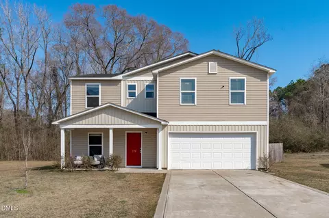 170 Fawnbrook Dr, Four Oaks, NC 27524