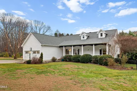 2300 Mica Mine Ln, Wake Forest, NC 27587