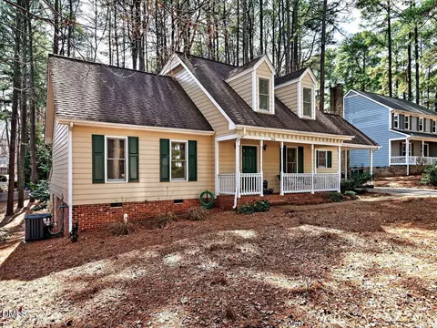 106 Brannigan Pl, Cary, NC 27511