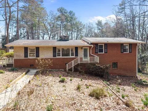 2009 Philcrest Rd, Raleigh, NC 27612
