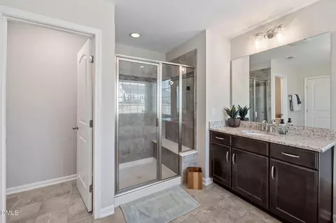 Bath - 233 Morningside Dr, Durham, NC 27713 photo 2 of 3
