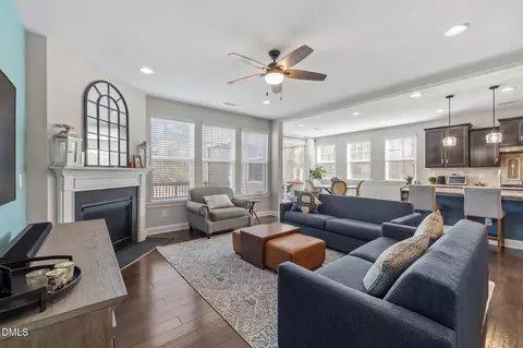 Living - 233 Morningside Dr, Durham, NC 27713 photo 2 of 2