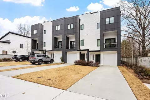 1029 Gregg St, Raleigh, NC 27601