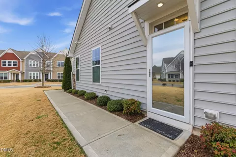 204 Amethyst Way, Durham, NC 27703 photo 2