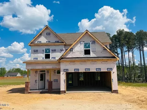 409 Springtooth Dr, Zebulon, NC 27597