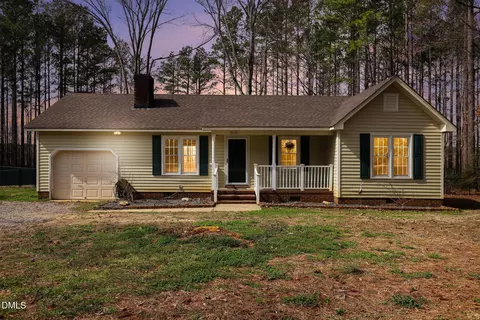 2020 Spring Valley Dr, Clayton, NC 27520