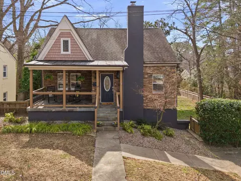 119 W Vernon Ave, Wake Forest, NC 27587