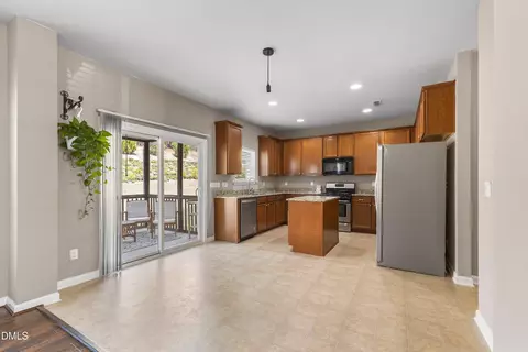 110 Elmsford St, Durham, NC 27703