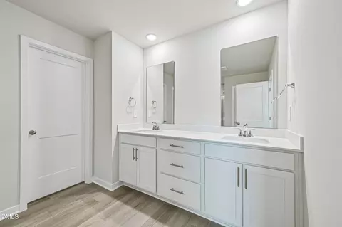 Entry Way - 2145 Topsail Rd, Durham, NC 27703 photo 9 of 10