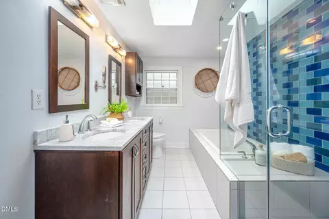 Bath - 2116 Pershing St, Durham, NC 27705 photo 3 of 6