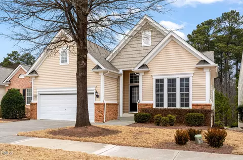 1100 Ventnor Pl, Cary, NC 27519