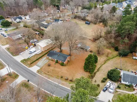 1924 Leonard Dr, Durham, NC 27703