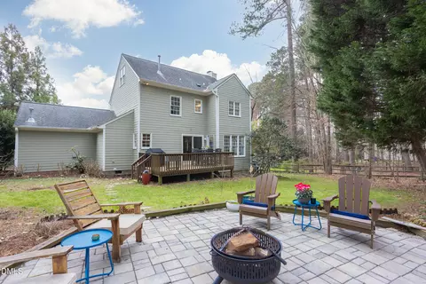 Exterior - 6 Ozark Ct, Durham, NC 27713 photo 8 of 8