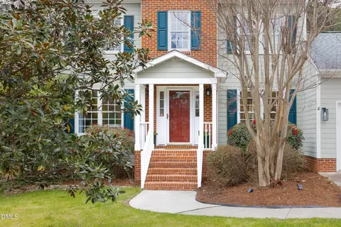 Exterior - 6 Ozark Ct, Durham, NC 27713 photo 2 of 8