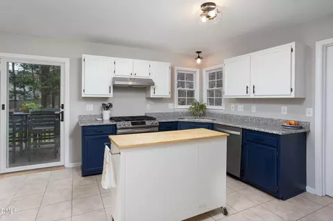 Kitchen - 6 Ozark Ct, Durham, NC 27713 photo 2 of 3