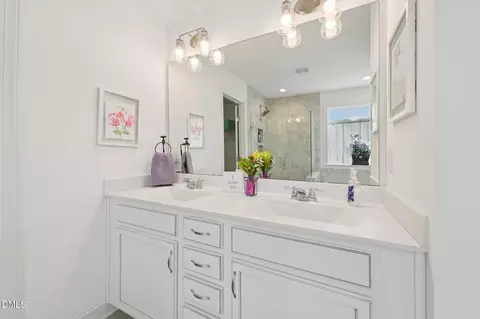 Bath - 1017 Searstone Ct, Durham, NC 27713 photo 1 of 6