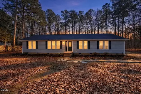 3732 Doe Ln, Haw River, NC 27258