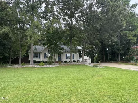 68 Ayden Dr, Clayton, NC 27520