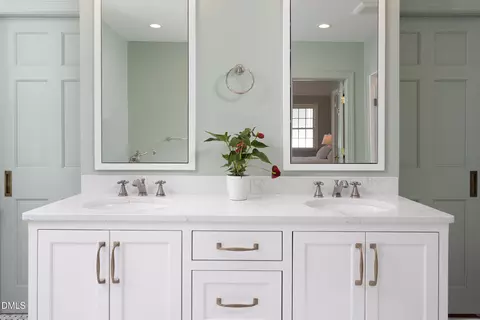 Bath - 3433 Dover Rd, Durham, NC 27707 photo 2 of 7