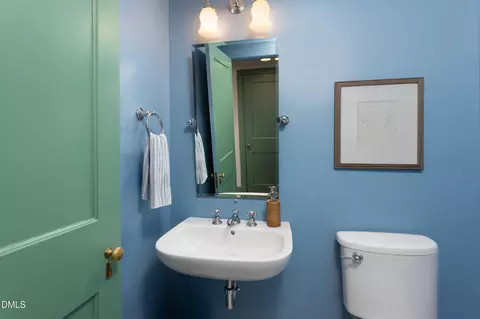Bath - 3433 Dover Rd, Durham, NC 27707 photo 7 of 7