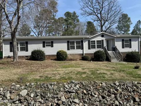 112 Clements Dr, Morrisville, NC 27560