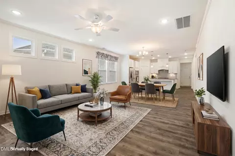 6434 Crown Pkwy, Durham, NC 27703