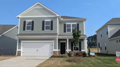 233 Ambassador Dr, Clayton, NC 27520