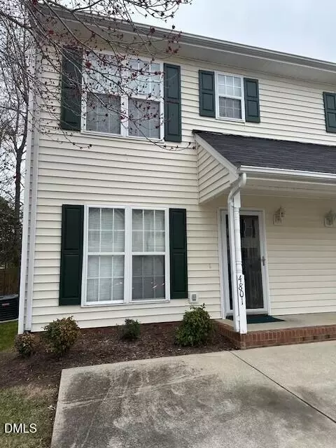 4801 Tanglewood Oaks St, Raleigh, NC 27610