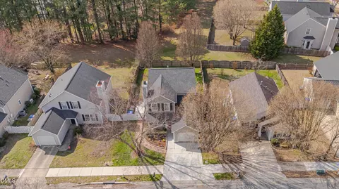View/Area - 4506 Dolwick Dr, Durham, NC 27713 photo 2 of 9