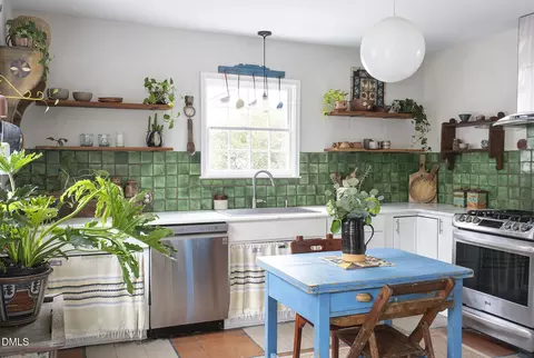 Kitchen - 111 W Markham Ave, Durham, NC 27701 photo 2 of 5