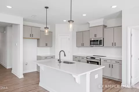 76 Charred Oak Ct, Lillington, NC 27546