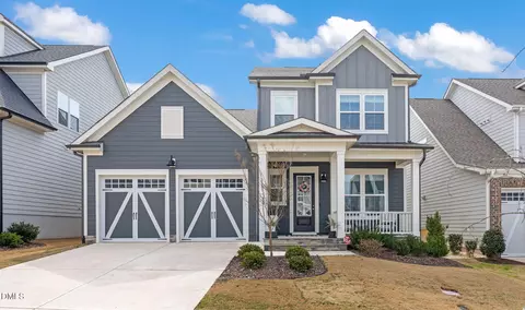 117 Acorn Crossing Rd, Apex, NC 27539