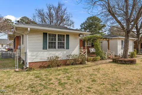 Exterior - 1103 Guy Ave, Dunn, NC 28334 photo 5 of 7
