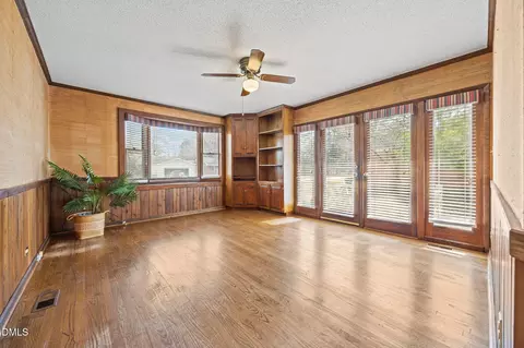 Living - 1103 Guy Ave, Dunn, NC 28334 photo 6 of 7