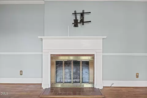 Living - 1103 Guy Ave, Dunn, NC 28334 photo 5 of 7