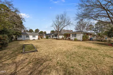 Exterior - 1103 Guy Ave, Dunn, NC 28334 photo 3 of 7