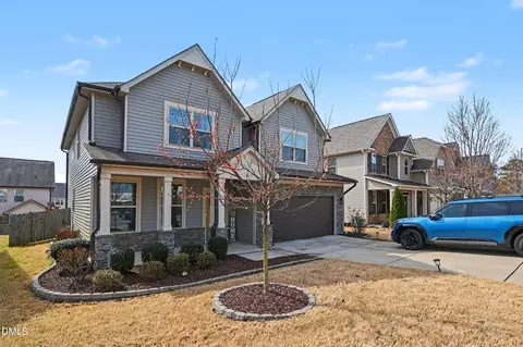 7407 Birchshire Dr, Raleigh, NC 27616