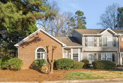 4601 Pine Trace Dr, Raleigh, NC 27613