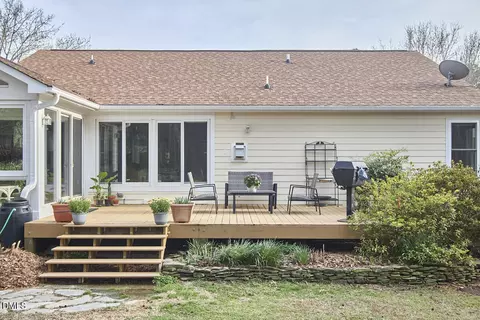 Exterior - 519 Wheeling Cir, Durham, NC 27713 photo 12 of 16