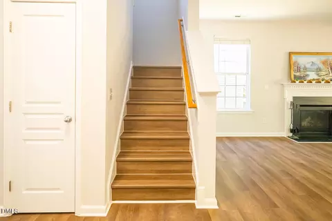 Entry Way - 6 Dawson Ct, Durham, NC 27703 photo 2 of 3