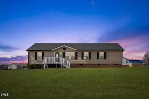 21 Stonewall Ct, Sanford, NC 27332