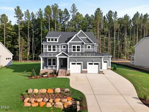 83 Black Bear Ct, Chapel Hill, NC 27516