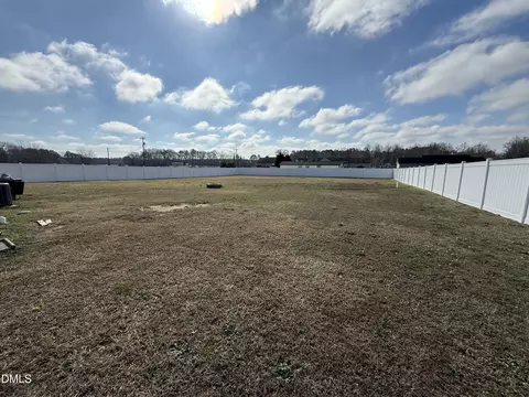 41 Clipper Ln, Smithfield, NC 27577 photo 10
