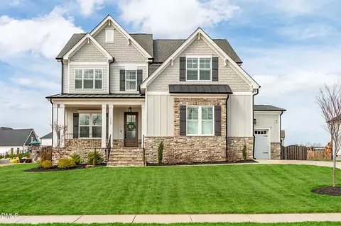 1140 Duke Farm Dr, Wake Forest, NC 27587